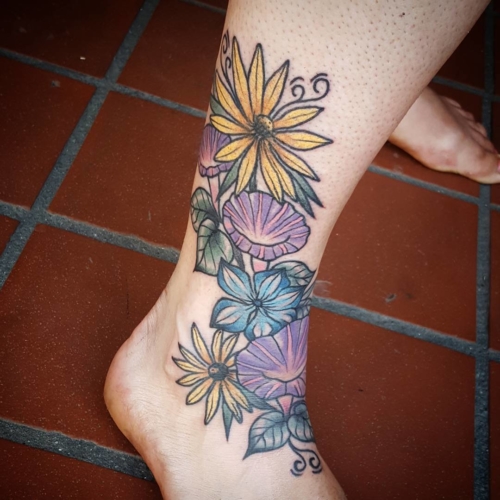 Some flowers I did for Heather a month or so ago and forgot to post.