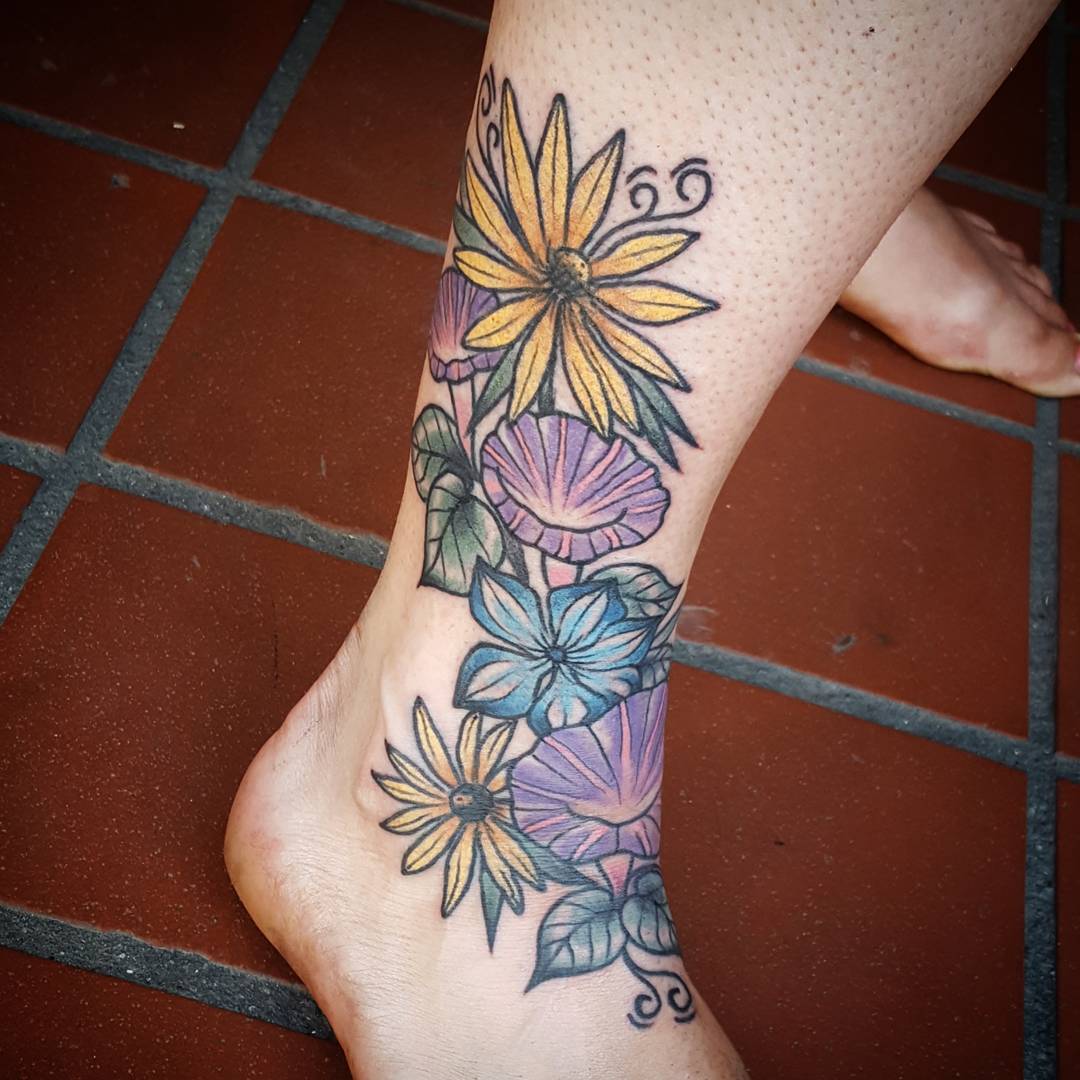 Some flowers I did for Heather a month or so ago and forgot to post.
