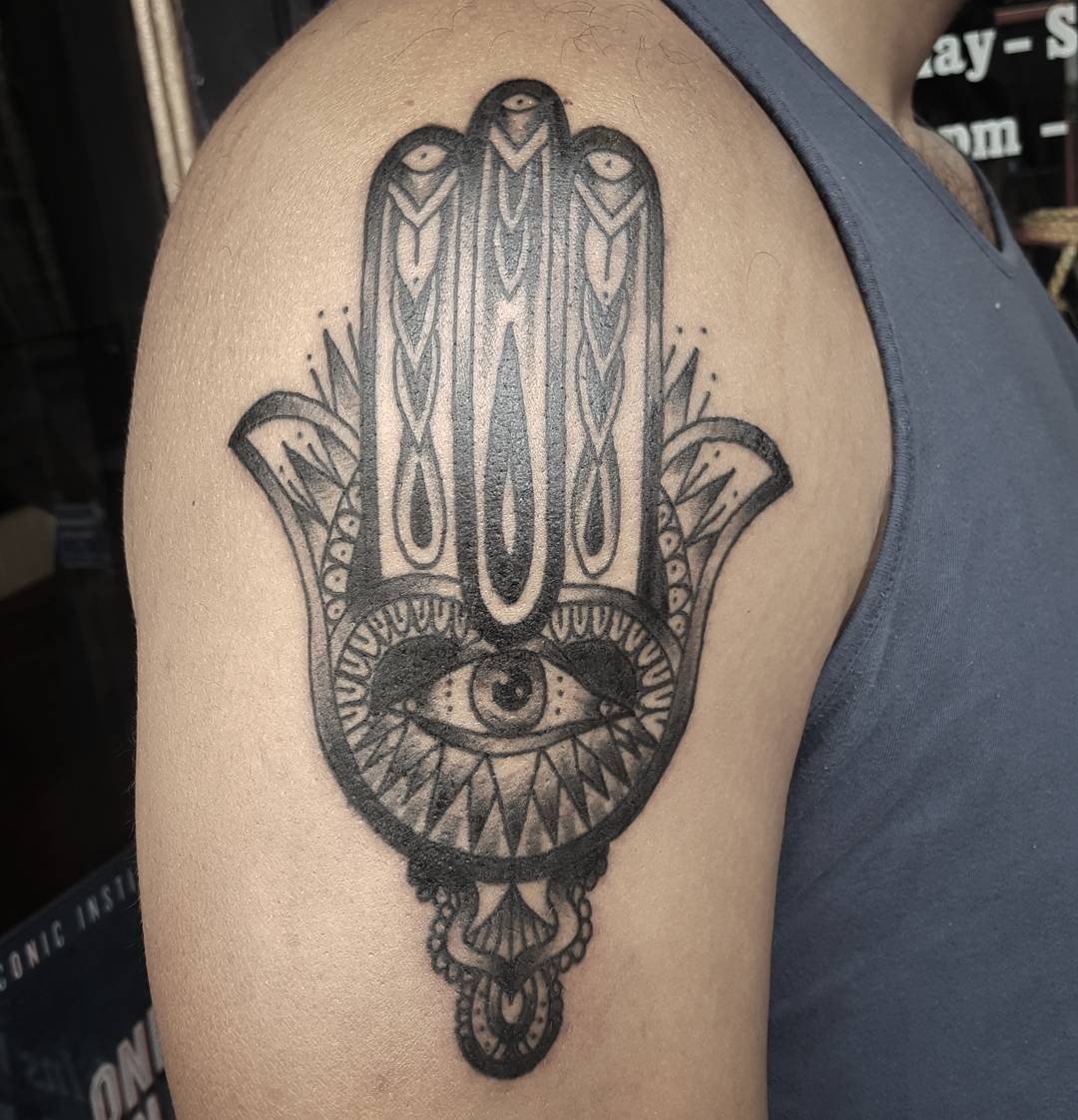 Pardon the glare. Thanks Miguel!