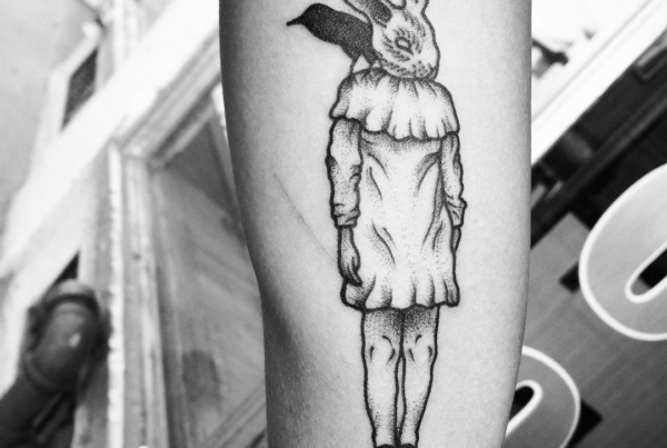 Alli snaked this dope design we came up with🙌🏼 #smokemdead #steadfasttattoo
.
.
.
.
.
((¥))
#tattoos #btattooing #blackworkerssubmission #iblackwork #blackwork #blackworkers #inkstinctsubmission #blacktraditionals #BLACKTATTOOMAG #blxckink #tttism #TTTpublishing #greatattoo #blackflashwork #TattooLife #darkartists #blackworkershero #wiilsubmission #dot.work.ink #traditionaltattoo #onlythedarkest #blackandgrey #occultarcana #tattoolife #oldlines #TAOT #nowash
