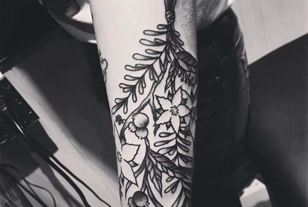Botanical wrap around for @n.lauryn 👍🏼 #smokemdead #steadfasttattoo
.
.
.
.
.
((¥))
#botanicaltattoo #tattoos #btattooing #blackworkerssubmission #iblackwork #blackwork #blackworkers #inkstinctsubmission #blacktraditionals #BLACKTATTOOMAG #blxckink #tttism #TTTpublishing #greatattoo #blackflashwork #TattooLife #darkartists #blackworkershero #wiilsubmission #traditionaltattoo #onlythedarkest #blackandgrey #occultarcana #tattoolife #oldlines #TAOT #nowash