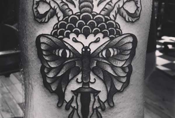 @jamesschultheis thinks he’s so XtuffX💃🏻 #steadfasttattoo
.
.
.
.
.
((¥))
#deviltattoo #tattoos #btattooing #blackworkerssubmission #iblackwork #blackwork #blackworkers #inkstinctsubmission #blacktraditionals #BLACKTATTOOMAG #blxckink #tttism #TTTpublishing #greatattoo #blackflashwork #TattooLife #darkartists #blackworkershero #wiilsubmission #traditionaltattoo #onlythedarkest #blackandgrey #occultarcana #tattoolife #oldlines #TAOT #nowash #FORMink