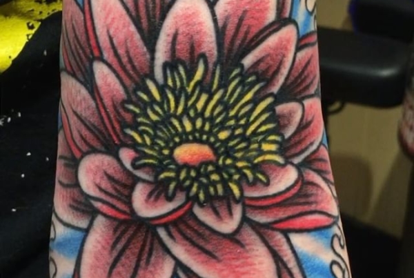 Healed line work, new shading and color on @ricky_arno 👍🏼 #smokemdead #steadfasttattoo
.
.
.
.
.
((¥))
#waterlilytattoo #tattoos #btattooing #blackworkerssubmission #iblackwork #blackwork #blackworkers #inkstinctsubmission #blacktraditionals #BLACKTATTOOMAG #blxckink #tttism #TTTpublishing #greatattoo #blackflashwork #TattooLife #darkartists #blackworkershero #wiilsubmission #traditionaltattoo #onlythedarkest #blackandgrey #occultarcana #tattoolife #oldlines #TAOT #nowash #FORMink