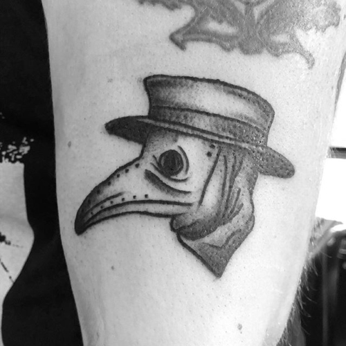 lil plague doctor bammer for @dylantot10 ! Thanks!
.
.
.
#tattoo #blackworktattoo #inkstinct #blackwork #blxckink #btattooing #blkttt #blackworkers #waverlyink #tttism #rochesterny #rochestertattoo #ladytattooer #tattoodo #workhorseirons #steadfast #onlythedarkest #foxtailtattoos #inkwork #linework