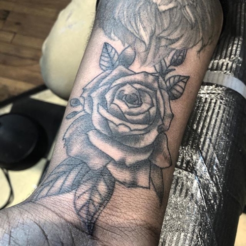 Rose for Jordan 🌹 this was so fun to do, thanks so much! .
.
.
.
#tattoo #blackworktattoo #inkstinct #blackwork #blxckink #btattooing #blkttt #blackworkers #waverlyink #tttism #rochesterny #rochestertattoo #ladytattooer #tattoodo #workhorseirons #steadfast #onlythedarkest #foxtailtattoos #inkwork #linework #whipshaded #tradworkers #boldtattoo #blackworkartists #rosetattoo #blackandgreyrose