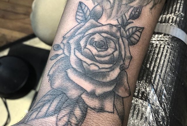 Rose for Jordan 🌹 this was so fun to do, thanks so much! .
.
.
.
#tattoo #blackworktattoo #inkstinct #blackwork #blxckink #btattooing #blkttt #blackworkers #waverlyink #tttism #rochesterny #rochestertattoo #ladytattooer #tattoodo #workhorseirons #steadfast #onlythedarkest #foxtailtattoos #inkwork #linework #whipshaded #tradworkers #boldtattoo #blackworkartists #rosetattoo #blackandgreyrose