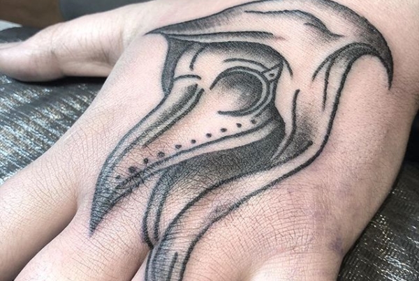 Plague doctor for Tessa! Thank you so much! 🖤 .
.
.
.
#tattoo #blackworktattoo #inkstinct #blackwork #blxckink #btattooing #blkttt #blackworkers #waverlyink #tttism #rochesterny #rochestertattoo #ladytattooer #tattoodo #workhorseirons #steadfast #onlythedarkest #foxtailtattoos #inkwork #linework #whipshaded #tradworkers #boldtattoo #blackworkartists #plaguedoctor #plaguedoctortattoo