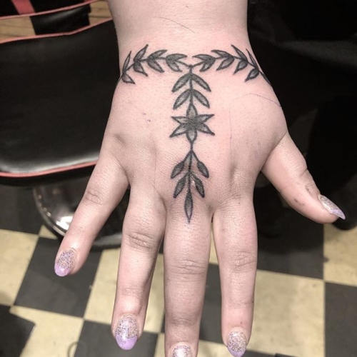 Ornamental floral hand tattoo for Bre 🌱🌿 .
.
.
.
#tattoo #blackworktattoo #inkstinct #blackwork #blxckink #btattooing #blkttt #blackworkers #waverlyink #tttism #rochesterny #rochestertattoo #ladytattooer #tattoodo #workhorseirons #steadfast #onlythedarkest #foxtailtattoos #inkwork #linework #whipshaded #tradworkers #boldtattoo #blackworkartists #handtattoo #ornamental #ornamentaltattoo