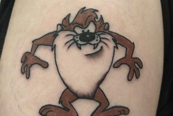 a bit of 90s action for Andrew’s first tattoo!! Thank you so much 🌪🌪🌪 .
.
.
.
#tattoo #blackworktattoo #inkstinct #blackwork #blxckink #btattooing #blkttt #blackworkers #waverlyink #tttism #rochesterny #rochestertattoo #ladytattooer #tattoodo #workhorseirons #steadfast #onlythedarkest #foxtailtattoos #inkwork #linework #whipshaded #tradworkers #boldtattoo #blackworkartists #taztattoo