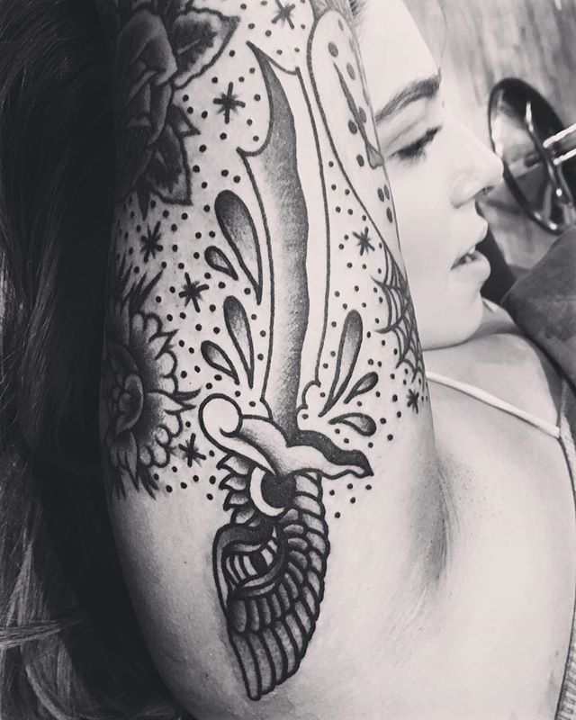 That face tho @nicolezaleski_ 👍🏼#smokemdead #darkpearltattoo .
.
.
.
.
((¥))
#knifetattoo #tattoos #btattooing #blackworkerssubmission #iblackwork #blackwork #blackworkers #inkstinctsubmission #blacktraditionals #BLACKTATTOOMAG #blxckink #tttism #TTTpublishing #greatattoo #blackflashwork #TattooLife #darkartists #blackworkershero #wiilsubmission #traditionaltattoo #onlythedarkest #blackandgrey #occultarcana #tattoolife #oldlines #TAOT #nowash #FORMink