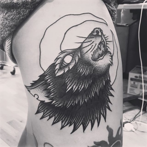 Howlin with @vinessax 🙏🏼#smokemdead #darkpearltattoo .
.
.
.
.
((¥))
#wolftattoo #tattoos #btattooing #traditionalwolf #blackworkerssubmission #iblackwork #blackwork #blackworkers #inkstinctsubmission #blacktraditionals #BLACKTATTOOMAG #blxckink #tttism #TTTpublishing #greatattoo #blackflashwork #TattooLife #darkartists #blackworkershero #wiilsubmission #traditionaltattoo #onlythedarkest #blackandgrey #occultarcana #tattoolife #oldlines #TAOT #nowash #FORMink