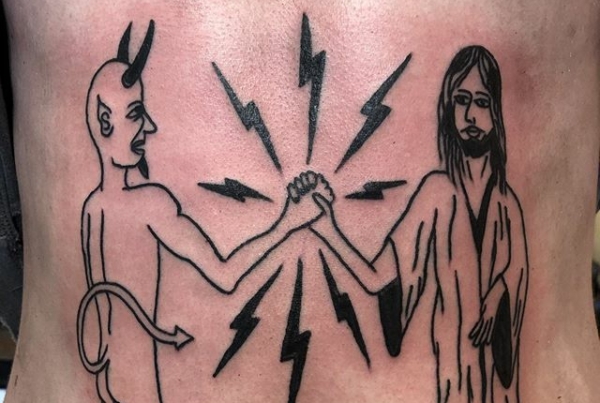A fun one to end the night! Customer reference 😉 Thanks so much Evan! 🔥🙏 .
.
.
.
#tattoo #blackworktattoo #inkstinct #blackwork #blxckink #blackink #btattooing #blkttt #blackworkers #waverlyink #tttism #rochesterny #flashworkers #rochestertattoo #ladytattooer #tattoodo #workhorseirons #steadfast #onlythedarkest #foxtailtattoos #inkwork #linework #whipshaded #tradworkers #boldtattoo #blackworkartists #blackclawneedles